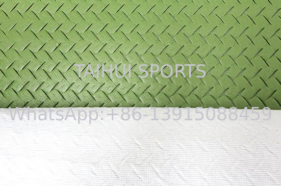 Camada de Absorção de Choque com Furos de Drenagem de 1,5m de Largura para Subcamada de Campos de Futebol