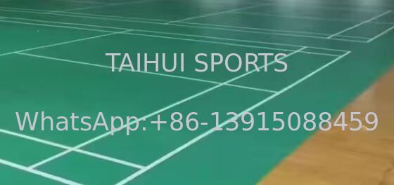 Piso de badminton multiuso Modular Piso de plástico para o exterior Tapete de parquet Tratamento de superfície para campo de badminton Quadras de tênis de basquete