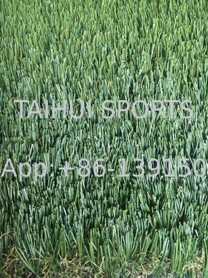 Resistente a UV 50mm Tamanho personalizado Paisagem ao ar livre Erva de relva artificial sintética Para futebol Campo de futebol