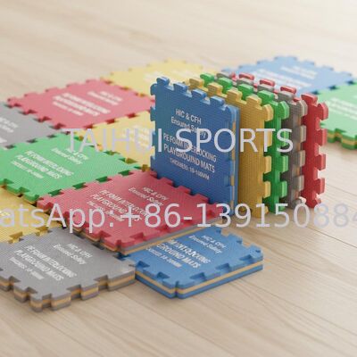 Tapete de segurança de entrelaçamento de espuma de PE com espessura de 10-100 mm e HIC e CFH assegurados para almofada de choque de playground