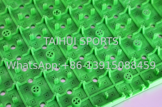 Pad de choque de borracha verde de 14 mm para gramado artificial / campos desportivos
