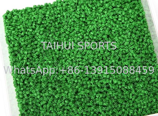 Inchaço de borracha de relva resistente aos raios UV ecológico que oferece um desempenho superior para projetos esportivos de gramado artificial