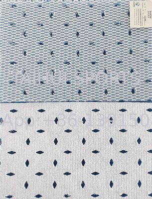 Revestimento de almofada de choque de espuma de PE para grama artificial com melhor absorção de choque Deformação vertical 4 ~ 8 mm e tecido de malha 3D